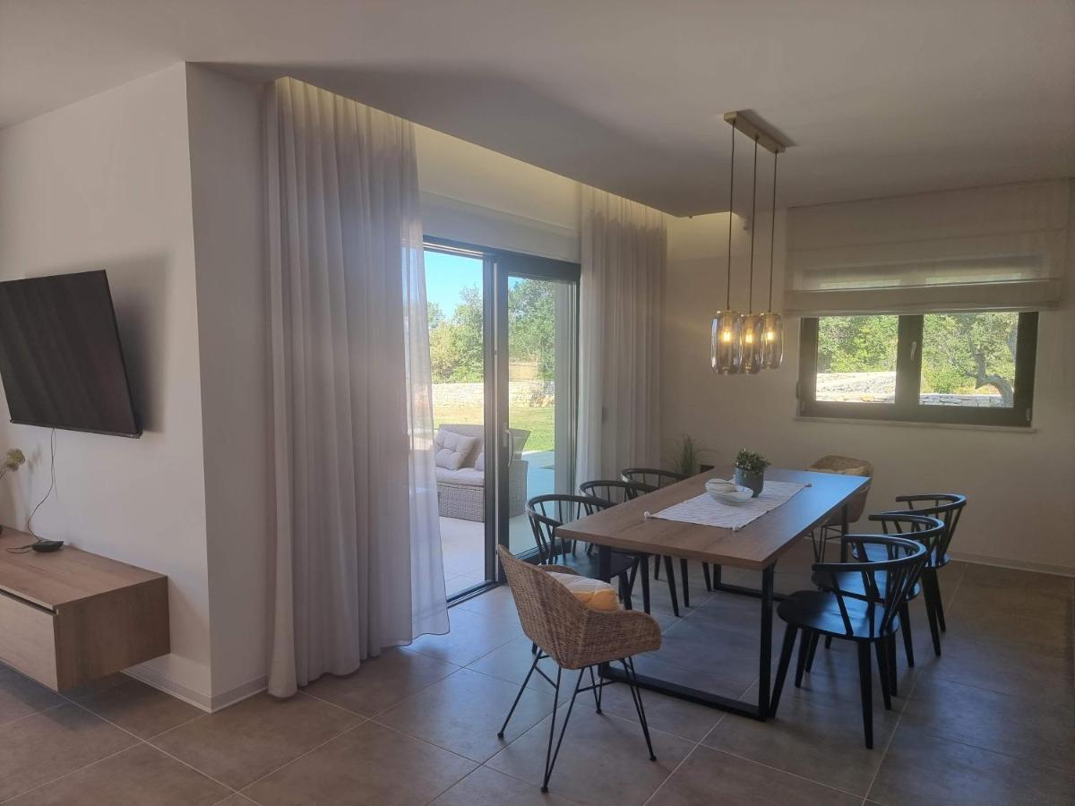 Luxury Villa Serena 2022 - With Heated Pool Cukrici Екстериор снимка