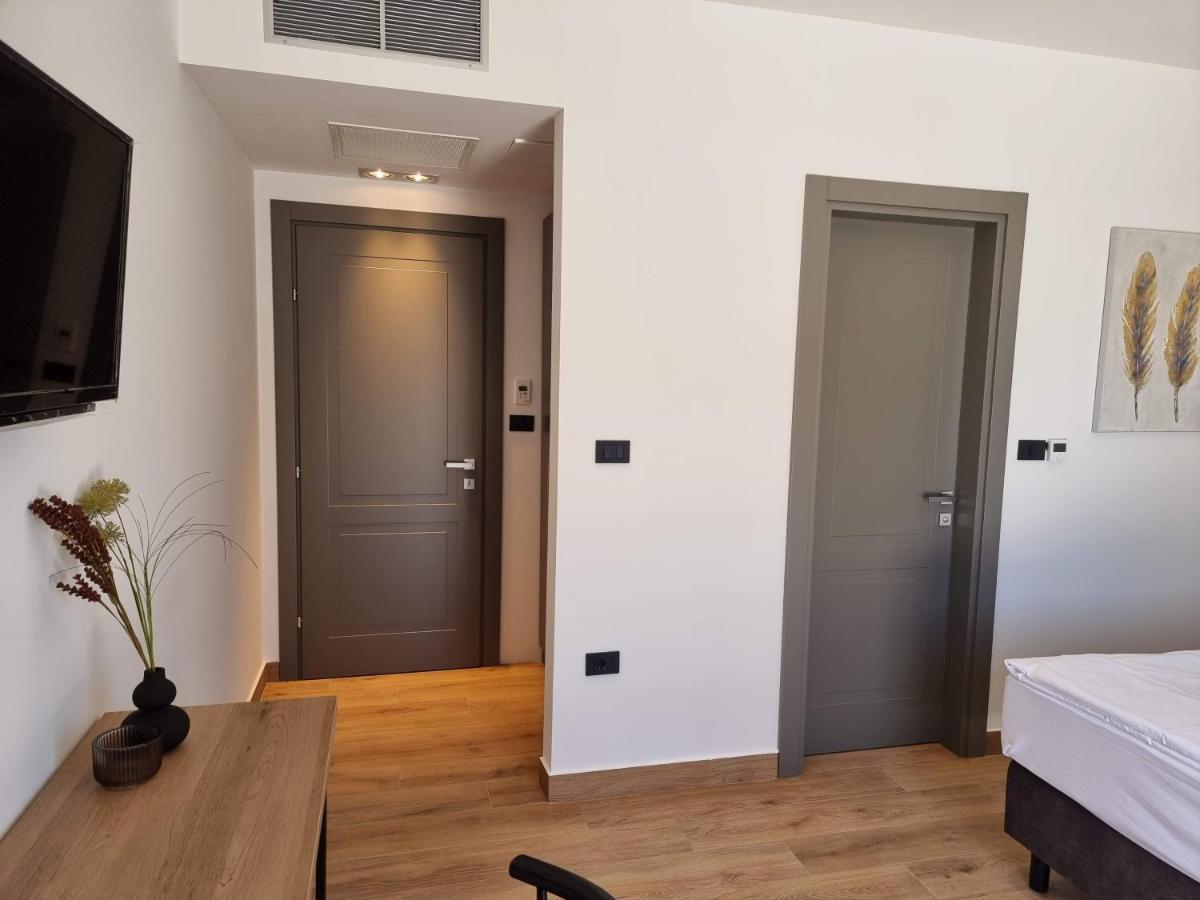 Luxury Villa Serena 2022 - With Heated Pool Cukrici Екстериор снимка