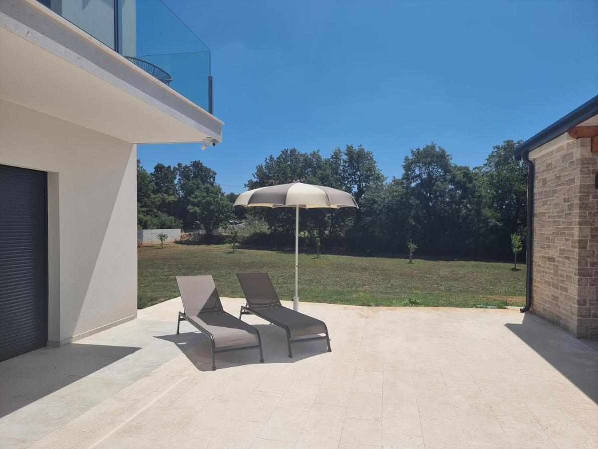 Luxury Villa Serena 2022 - With Heated Pool Cukrici Екстериор снимка